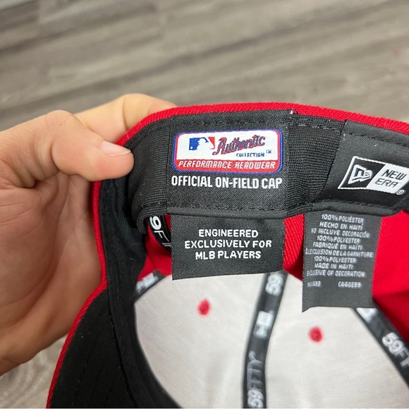 St. Louis Cardinals New Era Red Baseball Cap with Logo Size 6 7/8 - Picture 5 of 8